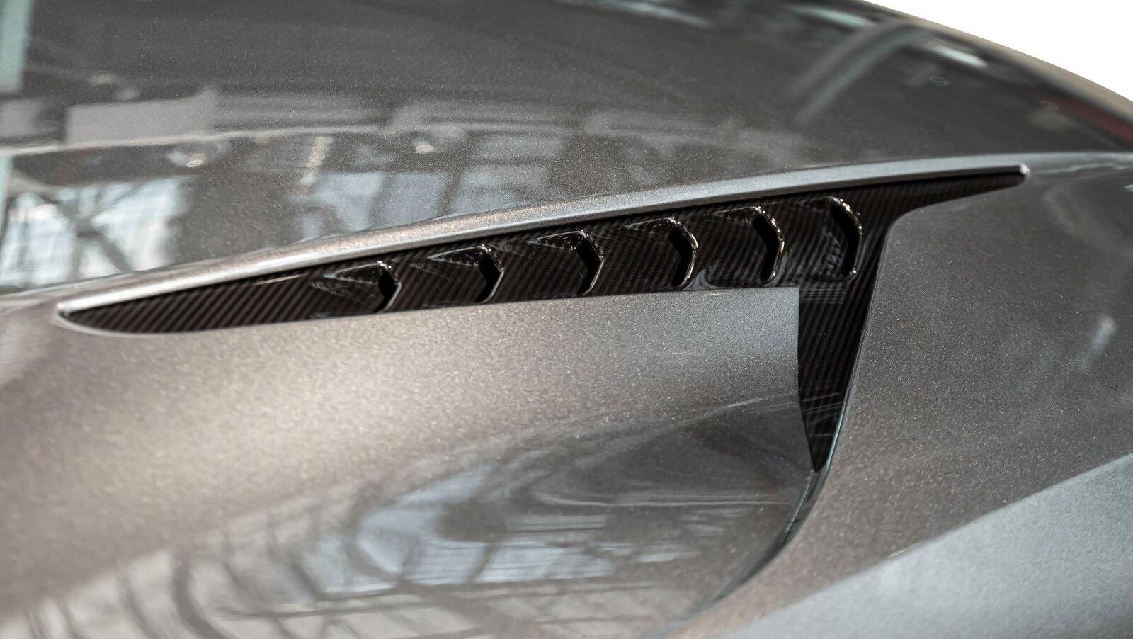 Vanquish | Full Spec | Full Carbon Exterior