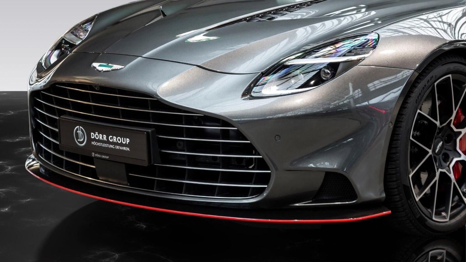 Vanquish | Full Spec | Full Carbon Exterior