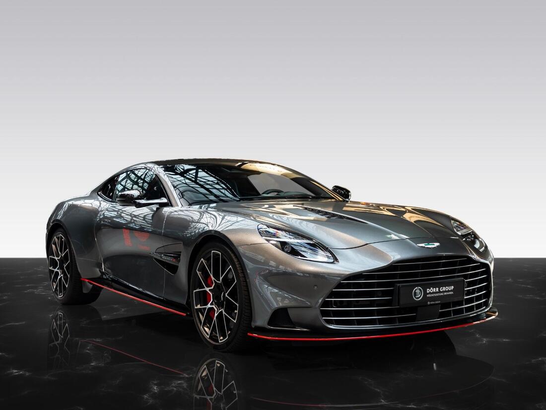 Vanquish | Full Spec | Full Carbon Exterior