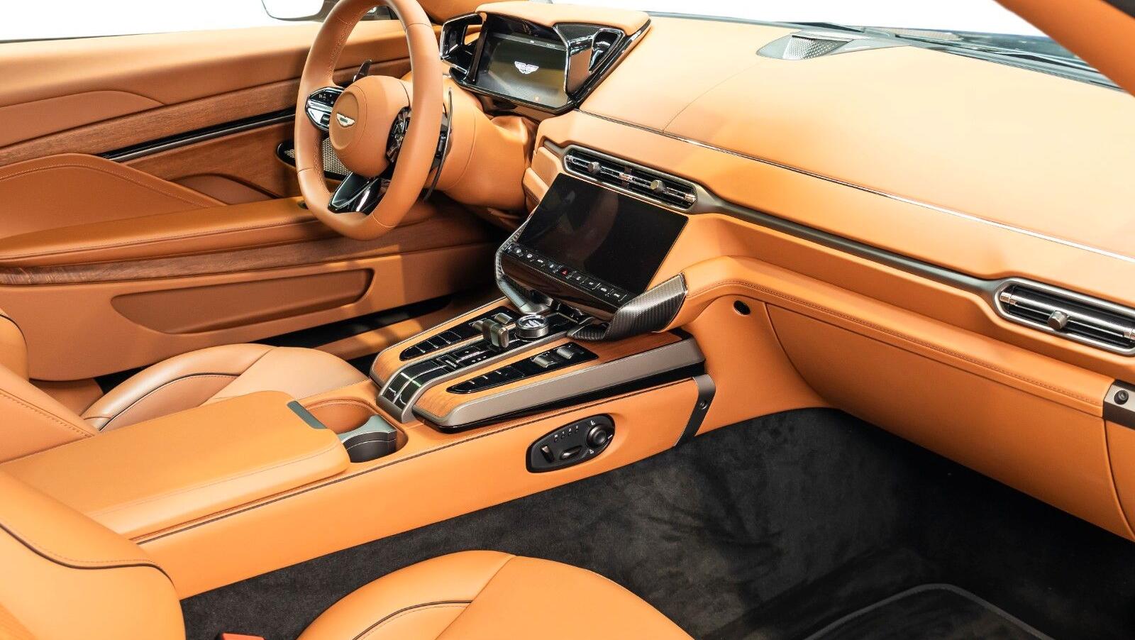 Vanquish | Q Paint | Carbon Gloss Exterior