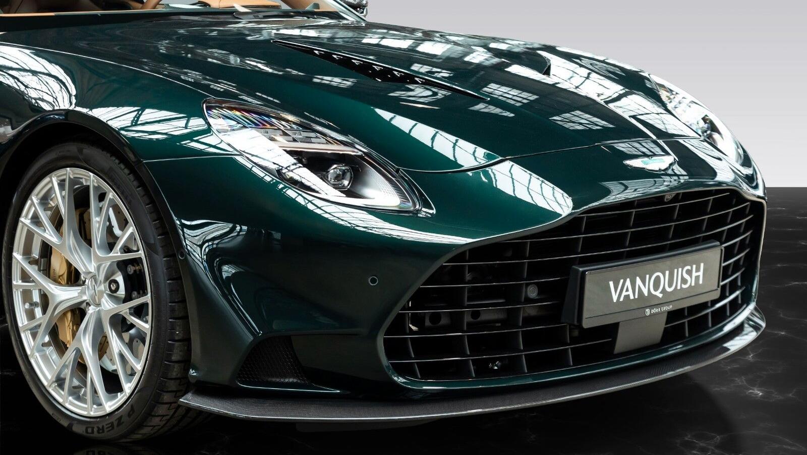 Vanquish | Q Paint | Carbon Gloss Exterior