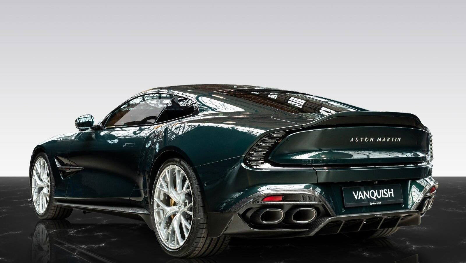 Vanquish | Q Paint | Carbon Gloss Exterior