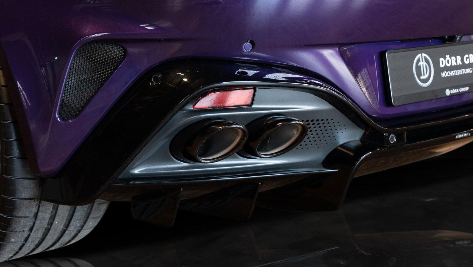 Vantage MY25 | Carbon FIbre Performance Seat