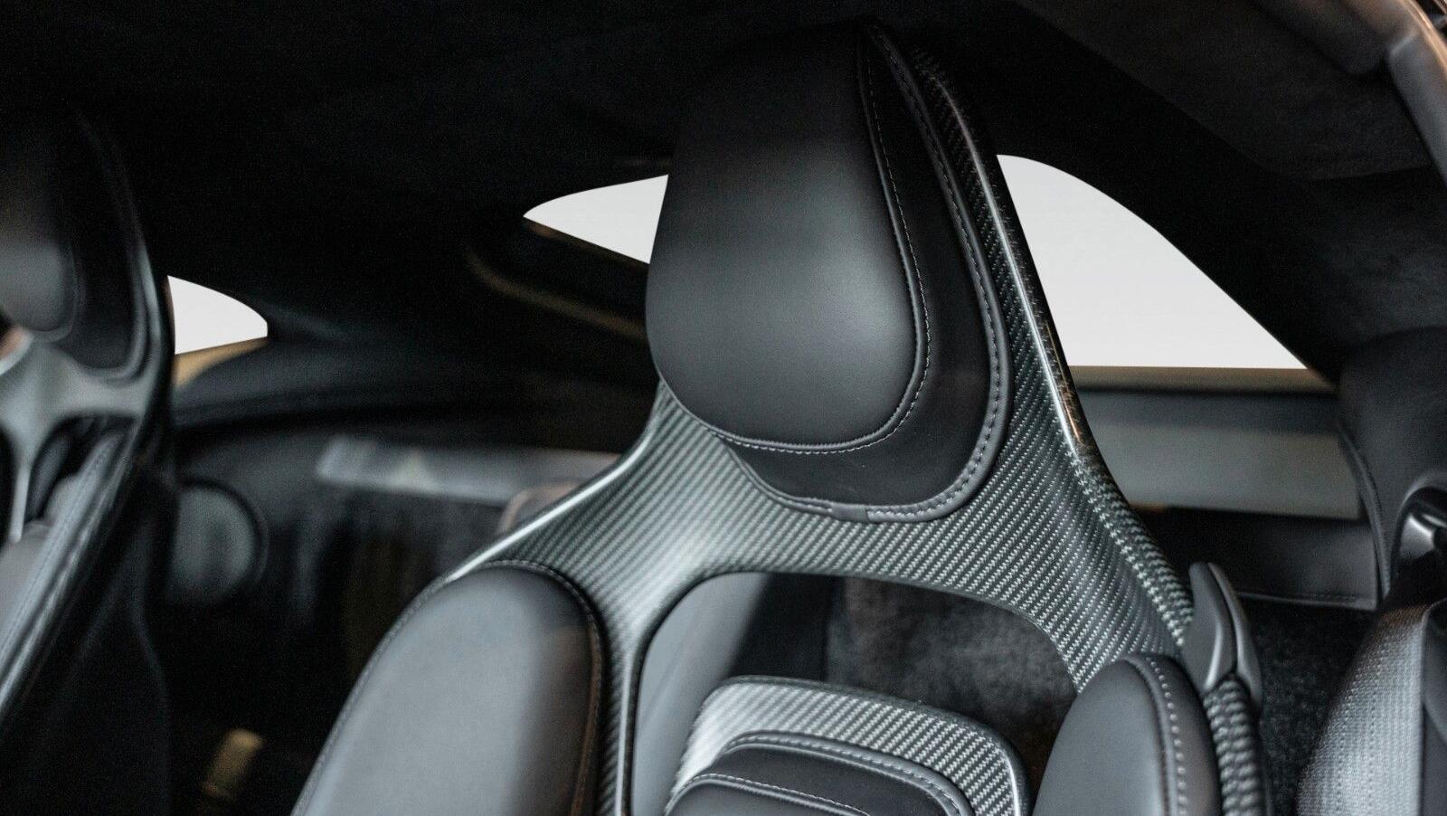 Vantage MY25 | Carbon FIbre Performance Seat