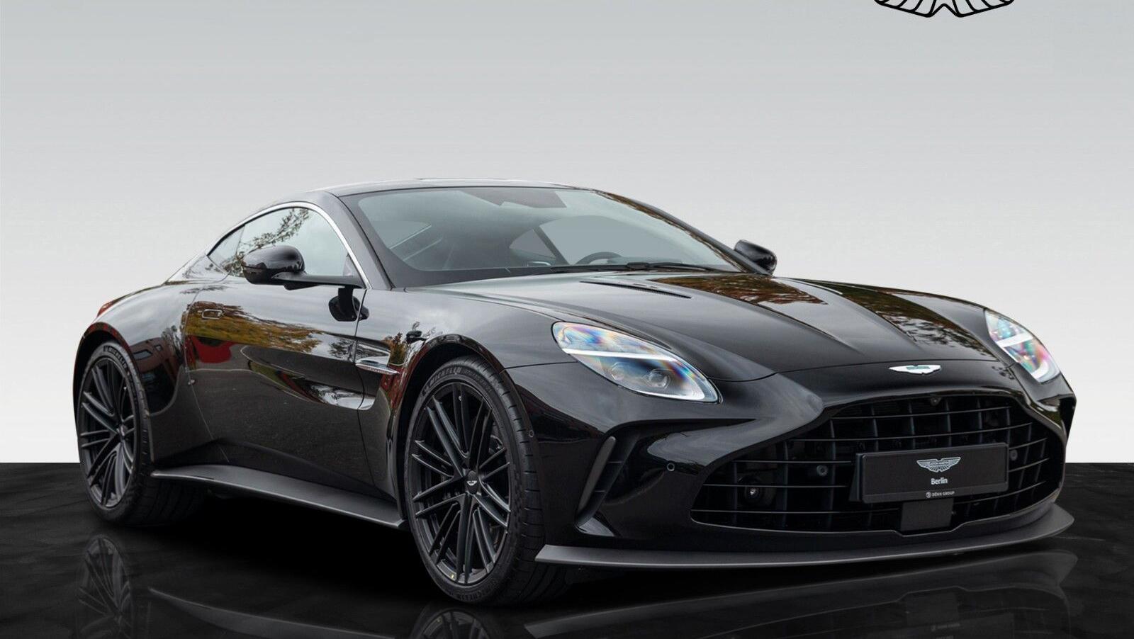Vantage MY25 | Onyx Black