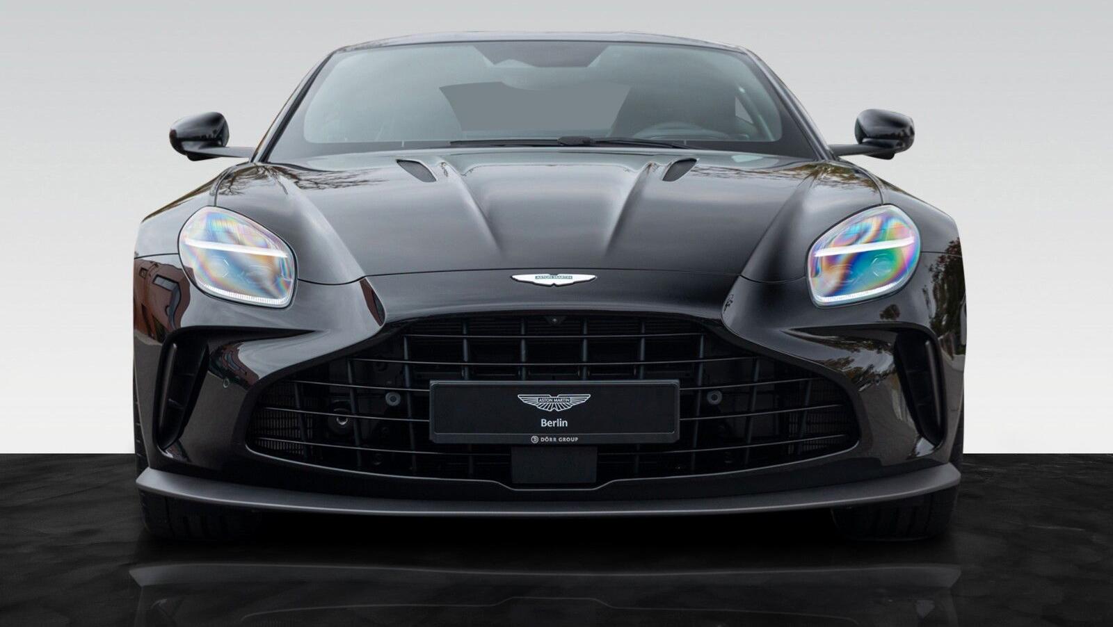 Vantage MY25 | Onyx Black