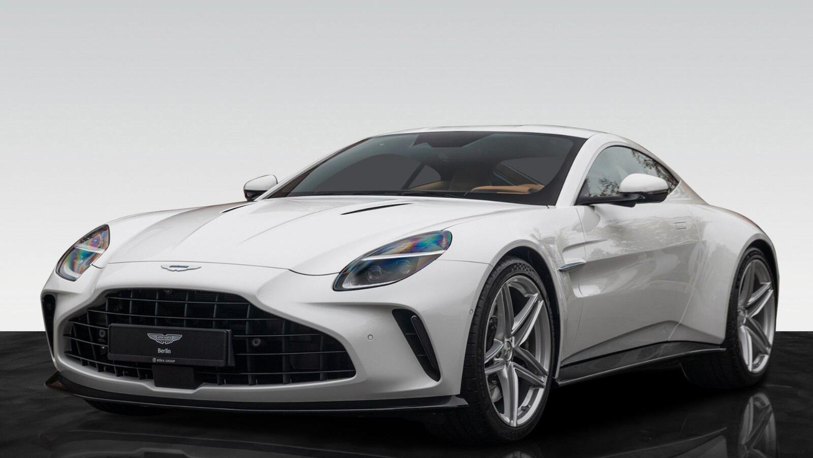 Vantage MY25 | Zenith White