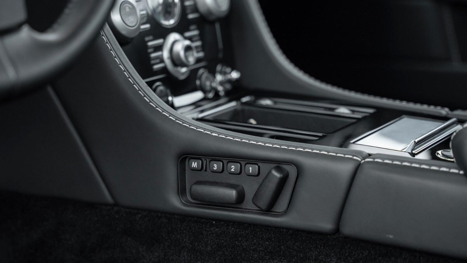 DBS Touchtronic | Carbon | B&O | Leather Int.