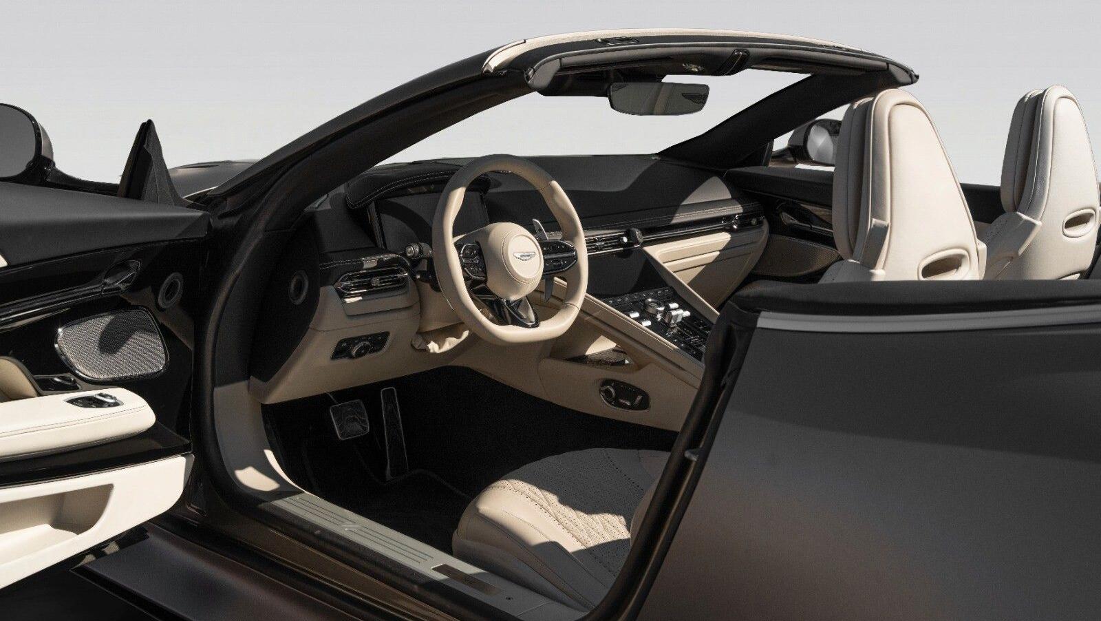 DB12 Volante | Black Pack | Bronze Rims