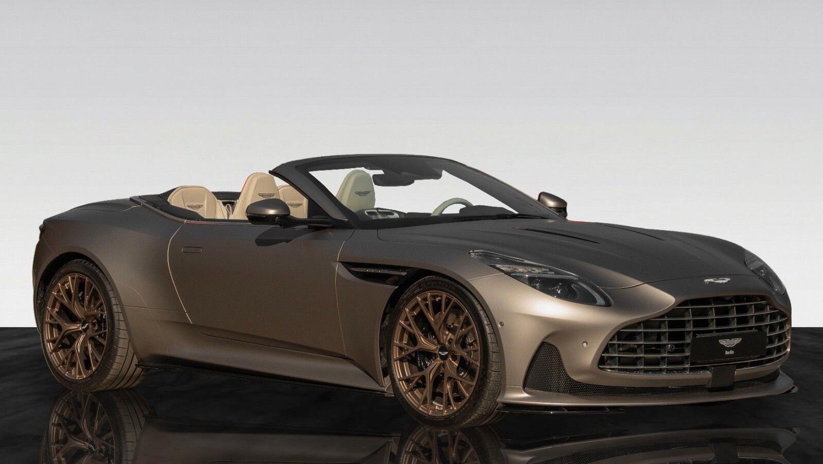 DB12 Volante | Black Pack | Bronze Rims