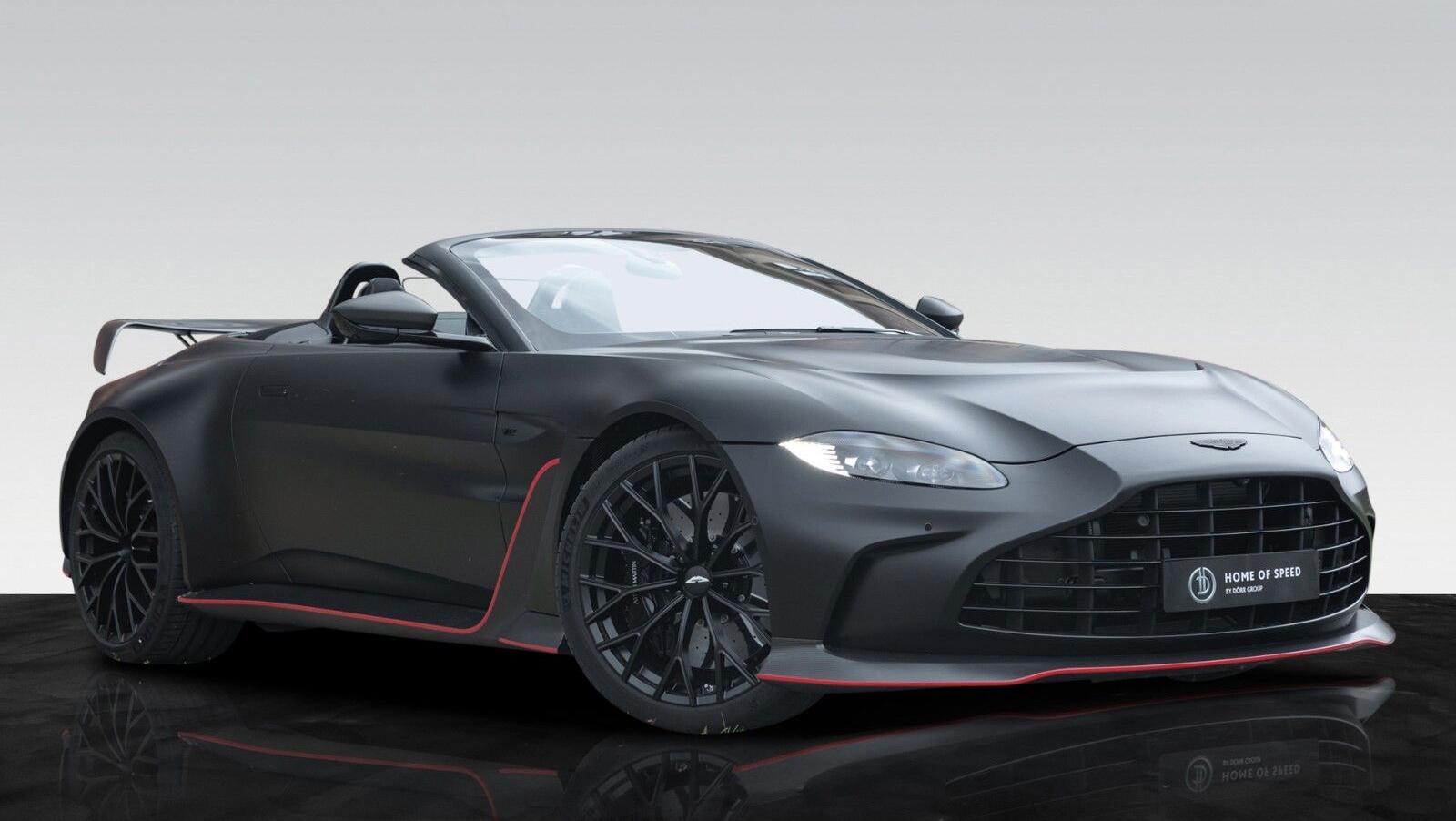 V12 Vantage Roadster | Carbon Exterior | Satin