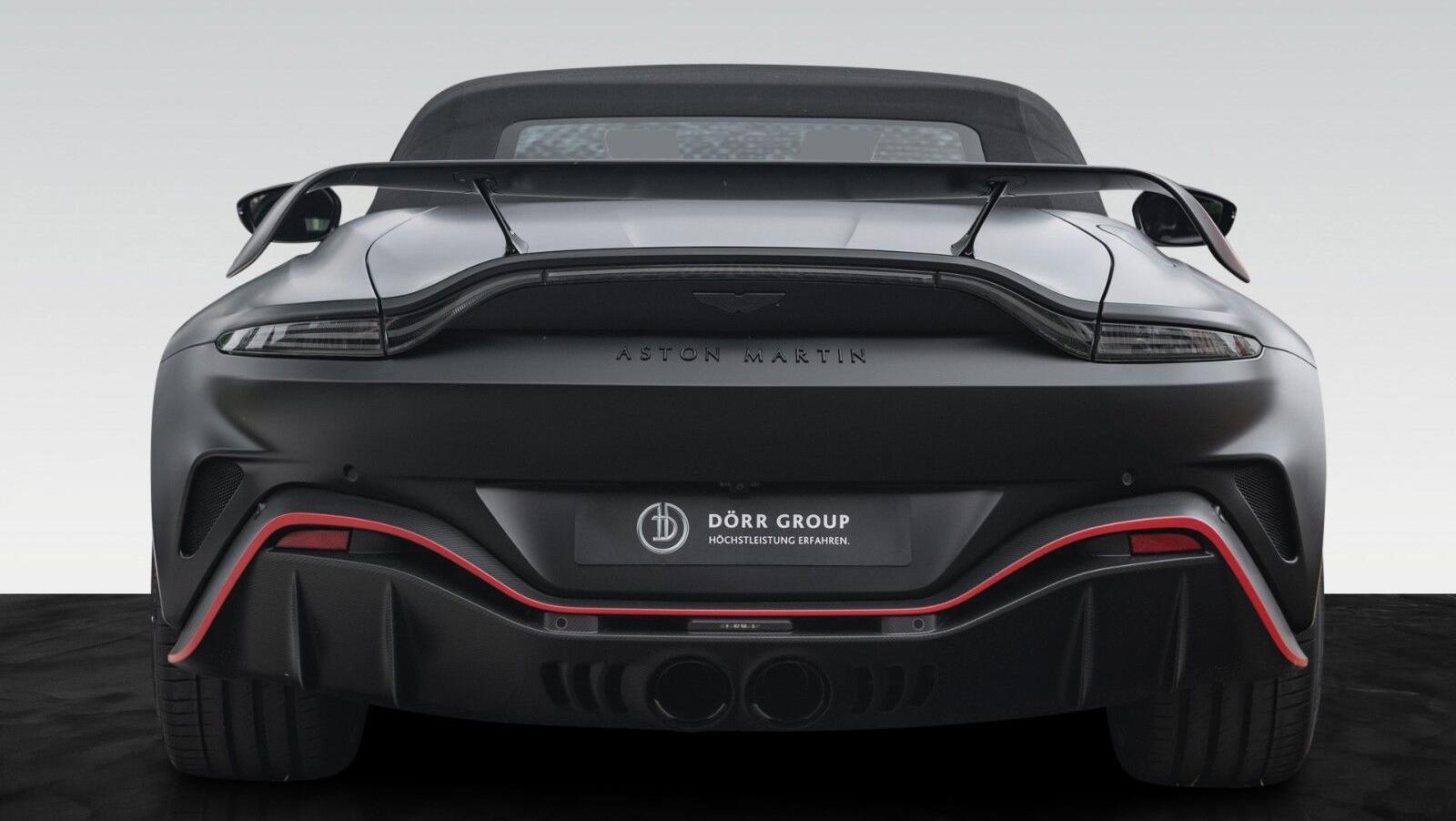 V12 Vantage Roadster | Carbon Exterior | Satin