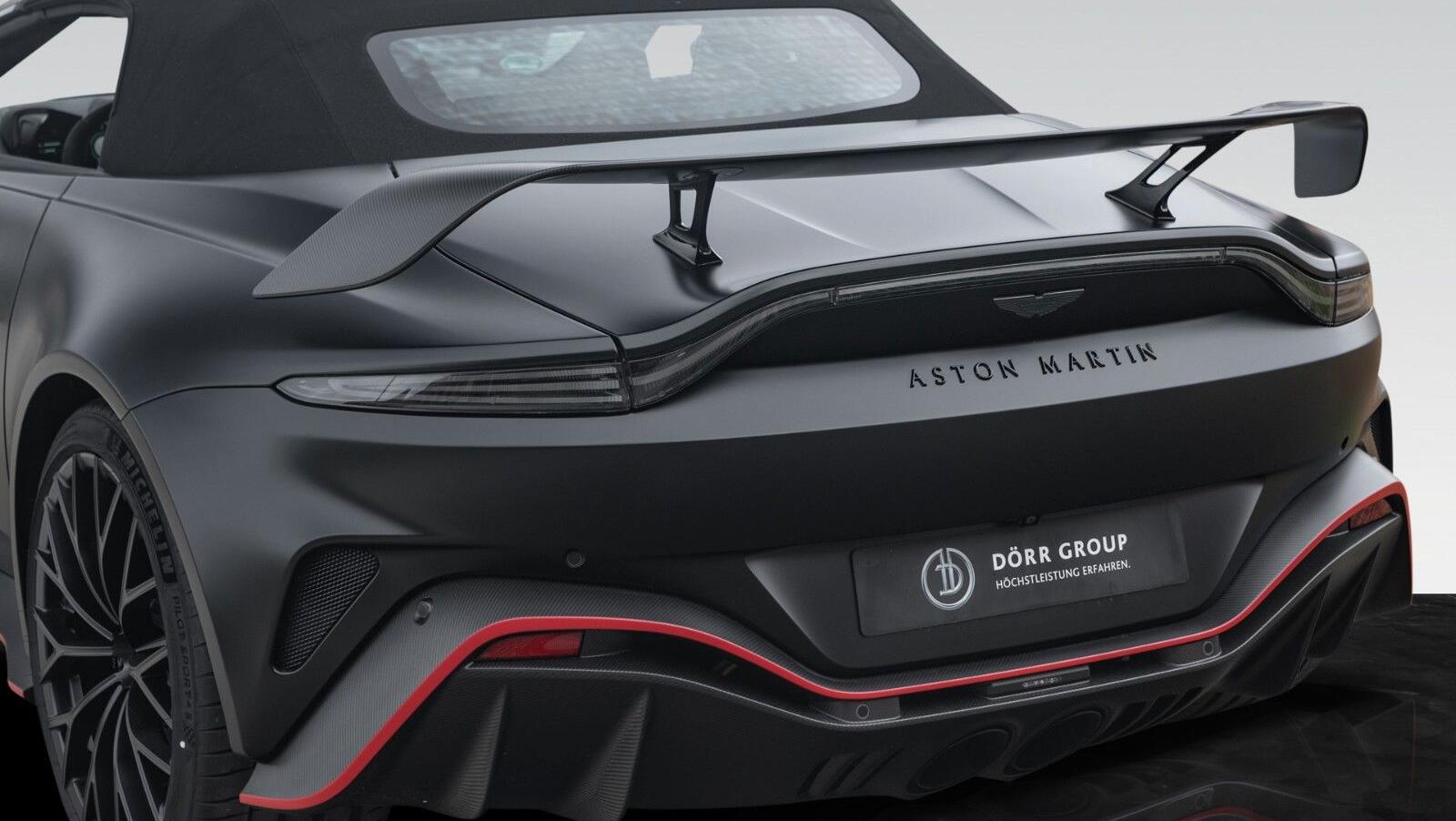 V12 Vantage Roadster | Carbon Exterior | Satin