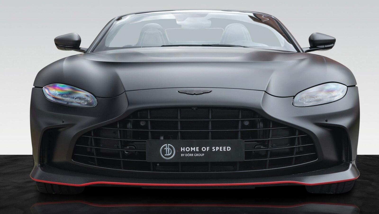 V12 Vantage Roadster | Carbon Exterior | Satin