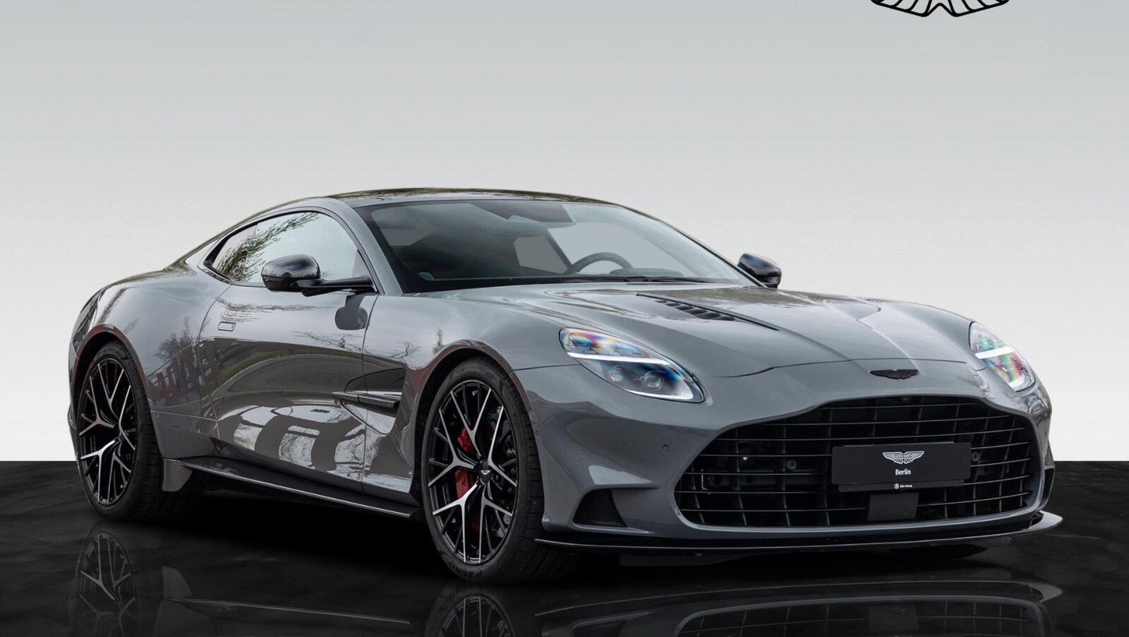 Vanquish | Titan Auspuff | Black Pack
