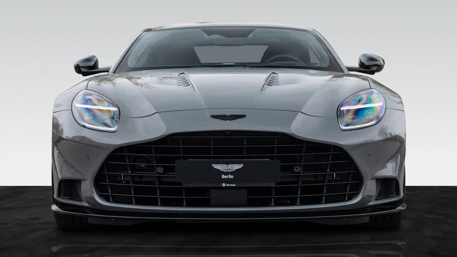 Vanquish | Titan Auspuff | Black Pack