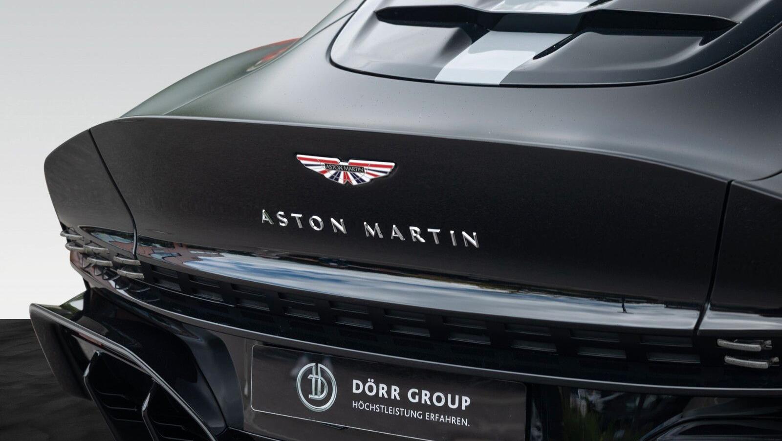 Valour | Satin Paint | Lightweight Seats